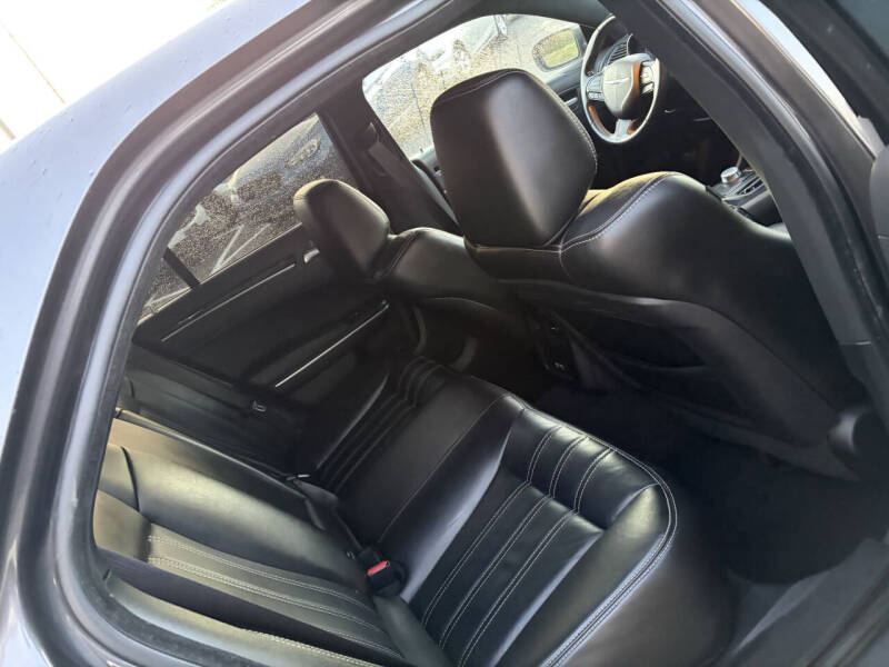 2021 Chrysler 300 S V6