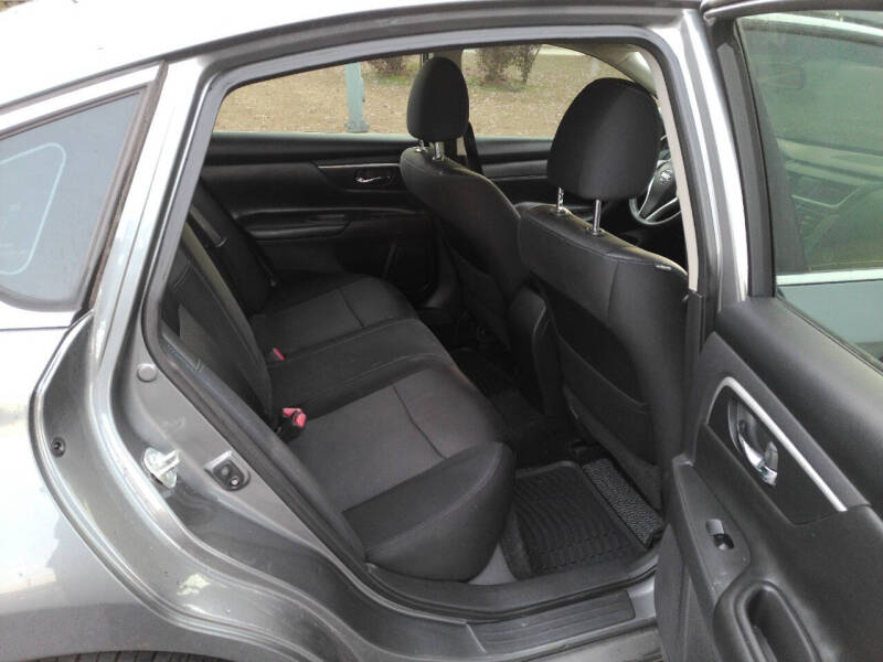 2017 Nissan Altima 2.5 SR