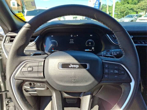 2024 Jeep Grand Cherokee L Altitude