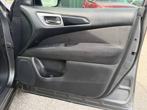 2015 Nissan Pathfinder