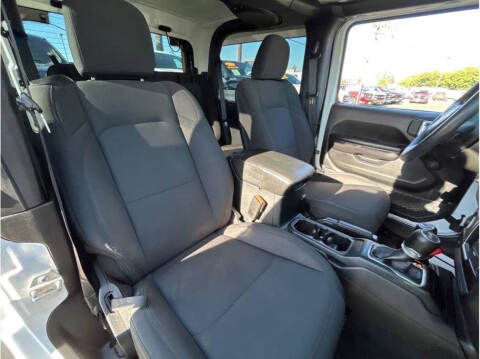 2021 Jeep Wrangler Sport