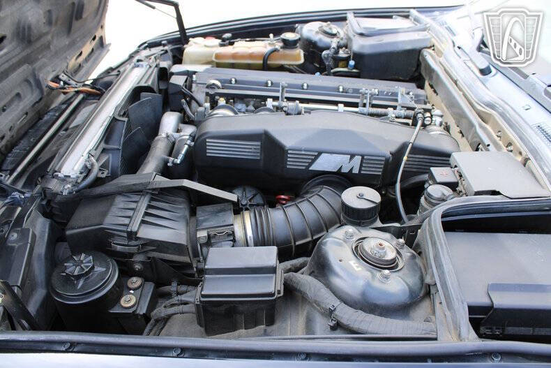 1991 BMW M5