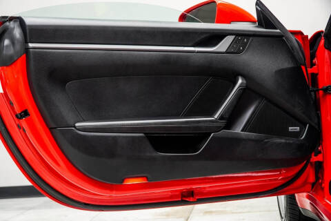 2022 Porsche 911 Carrera