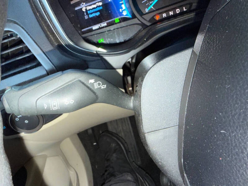 2020 Ford Fusion Hybrid SE