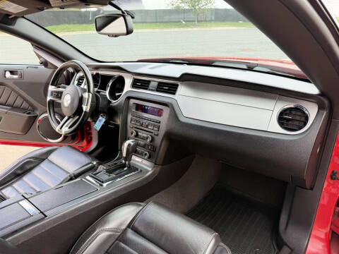 2013 Ford Mustang GT Premium