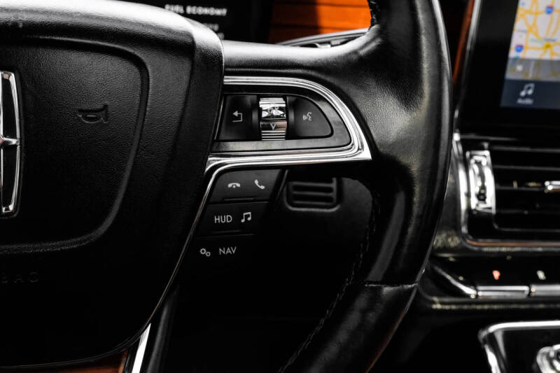 2019 Lincoln Navigator Select