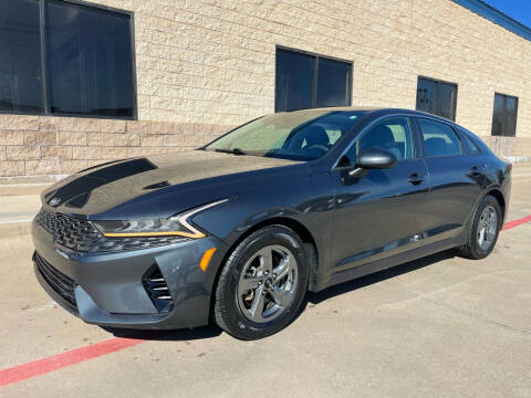 2021 Kia K5 for sale at Dream Lane Motors in Euless TX