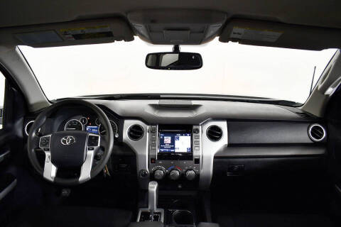 2016 Toyota Tundra SR5