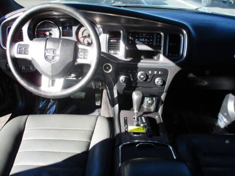 2014 Dodge Charger SE