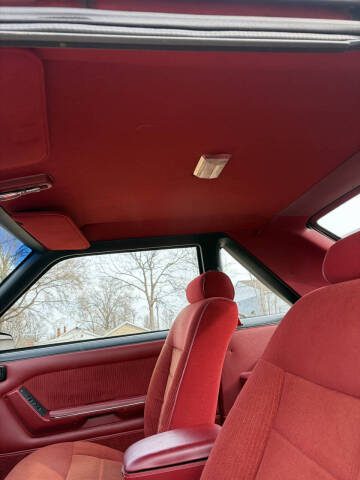 1988 Ford Mustang LX