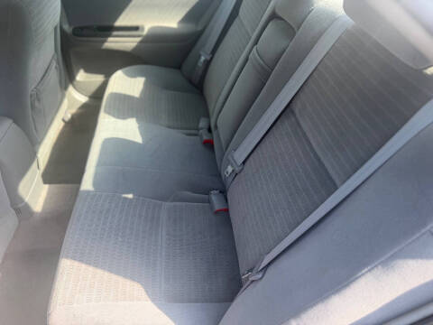 2006 Toyota Camry LE