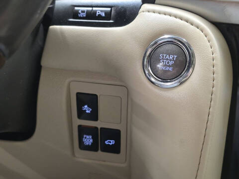 2017 Lexus LX 570