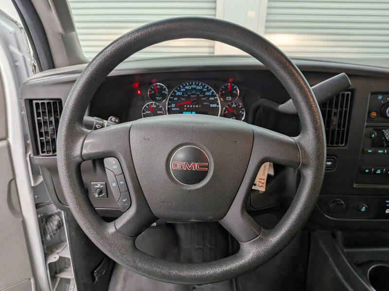 2021 GMC Savana 2500