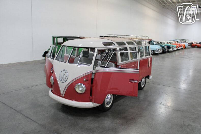 1961 Volkswagen Bus