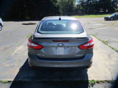 2014 Ford Focus Titanium
