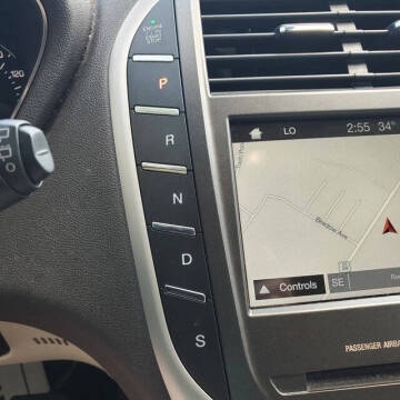 2017 Lincoln MKC Select