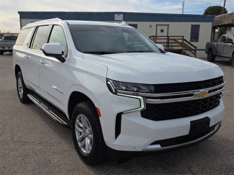 2023 Chevrolet Suburban LS