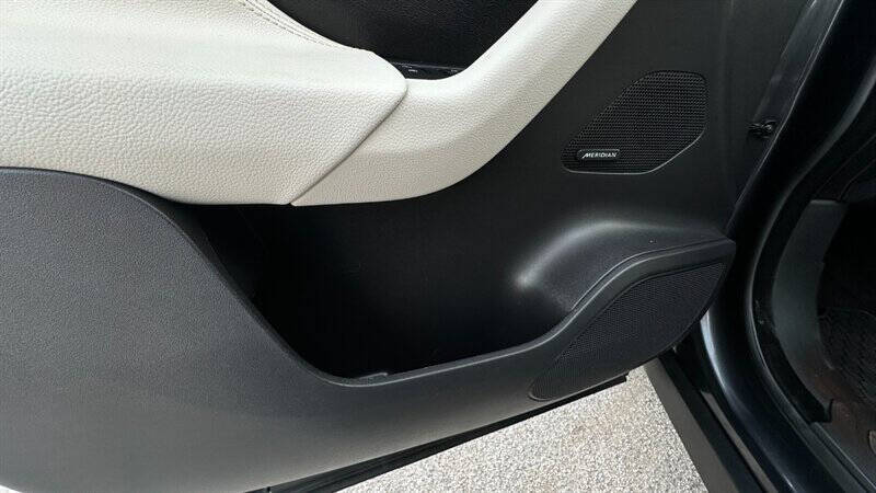 2018 Jaguar F-PACE 25t Prestige