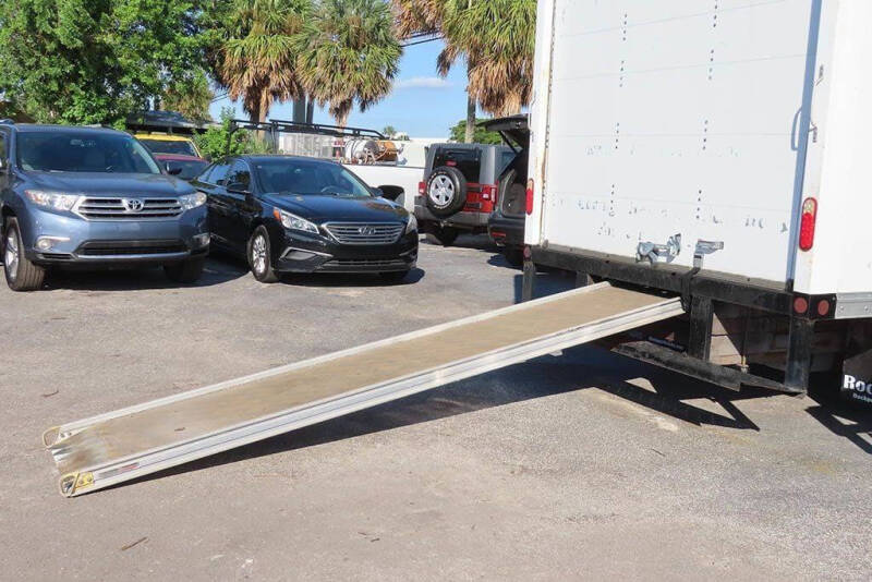 2017 Ford E-Series E-450 SD