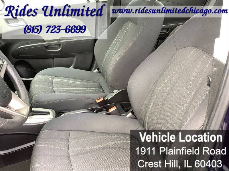 2016 Chevrolet Sonic LT Auto