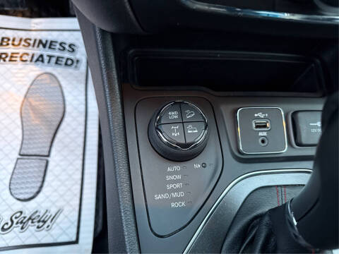 2020 Jeep Cherokee Trailhawk