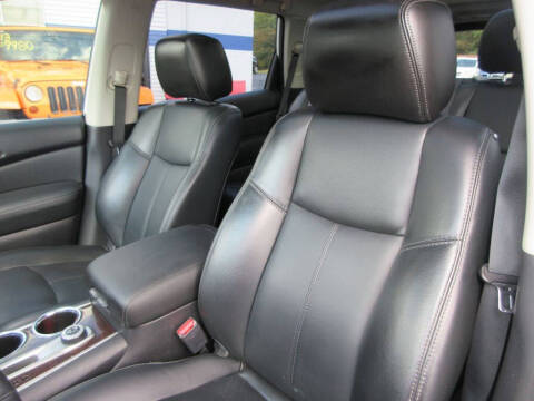 2016 Nissan Pathfinder S