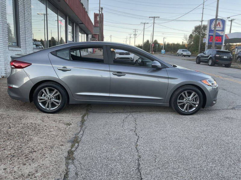 2018 Hyundai Elantra