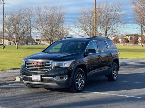 2017 GMC Acadia SLT-1