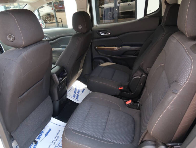 2021 GMC Acadia SLE