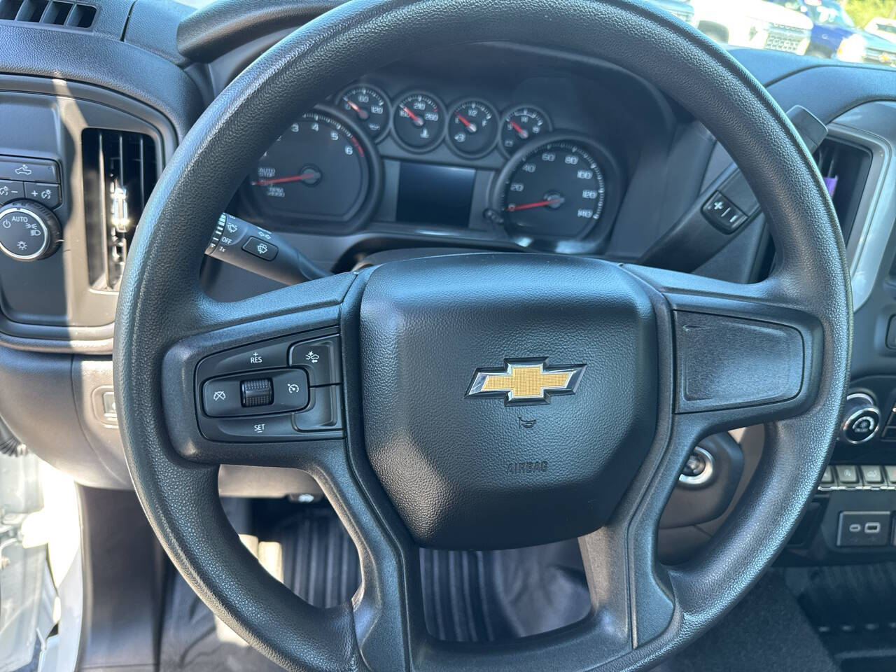 used 2024 Chevrolet Silverado 1500 car, priced at $27,999