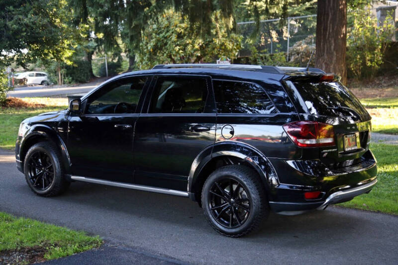 2019 Dodge Journey Crossroad