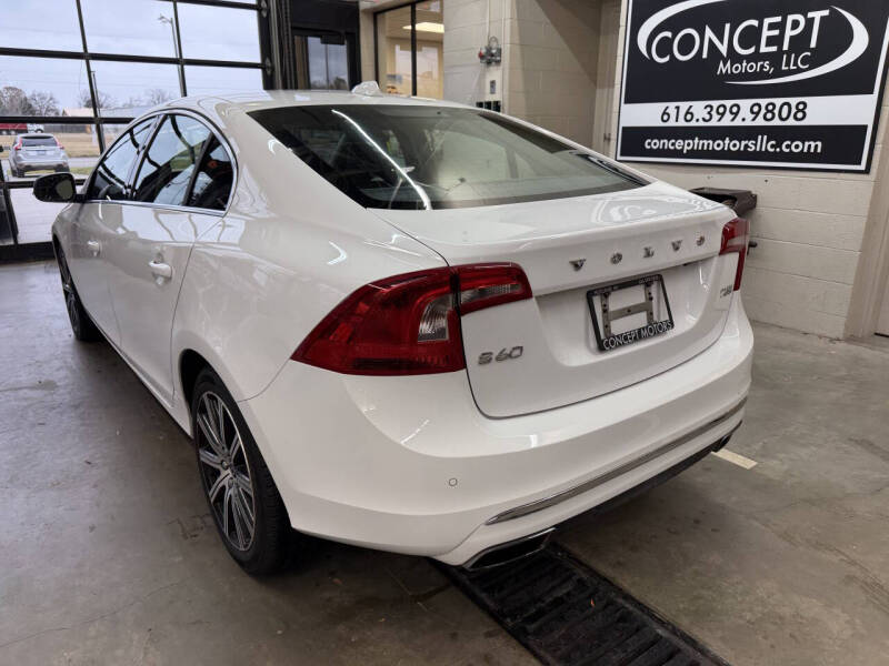 2016 Volvo S60 T5 Drive-E Inscription