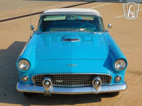1956 Ford Thunderbird