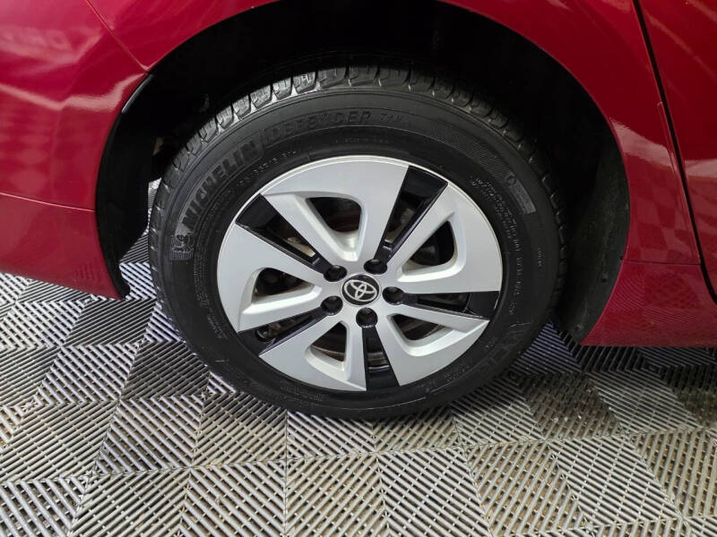 2017 Toyota Prius Three