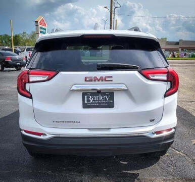 2024 GMC Terrain SLT