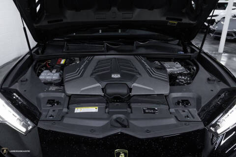 2023 Lamborghini Urus S