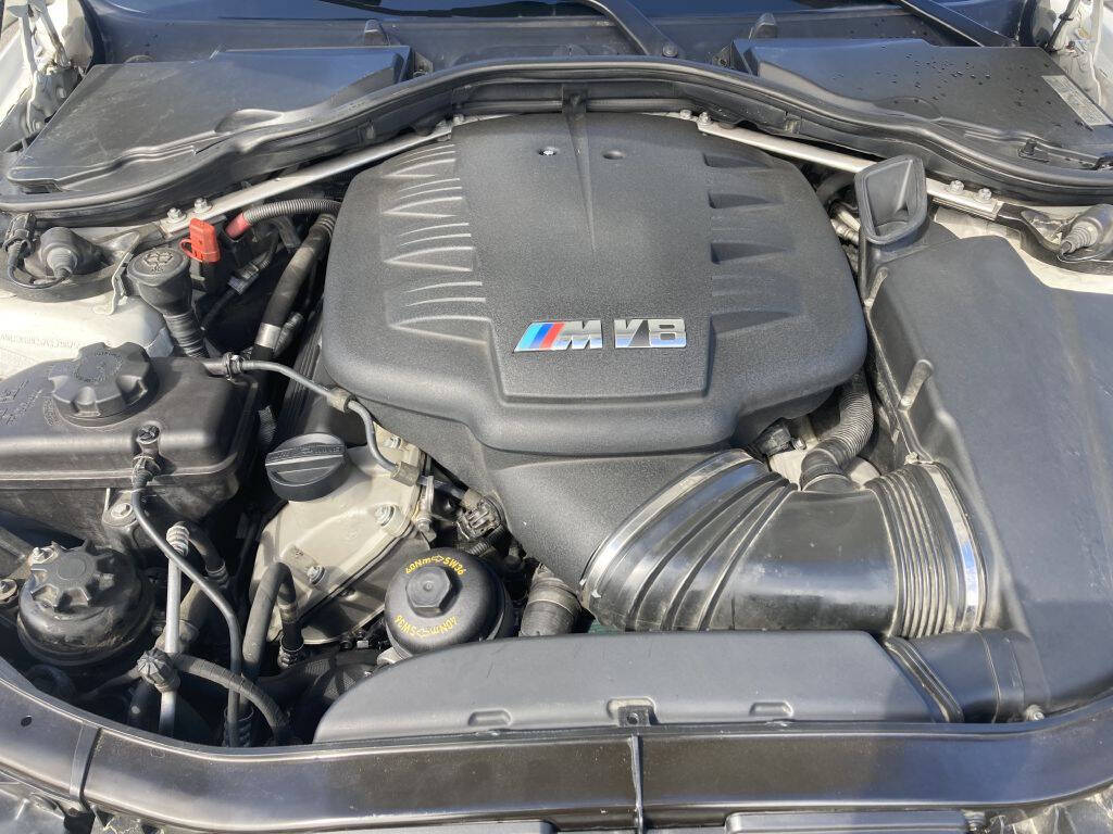 White 2012 BMW M3 Base 2dr Coupe 13