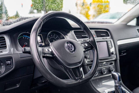 2016 Volkswagen e-Golf SEL Premium