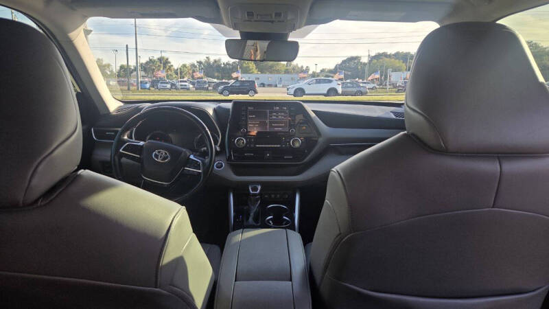 2020 Toyota Highlander XLE