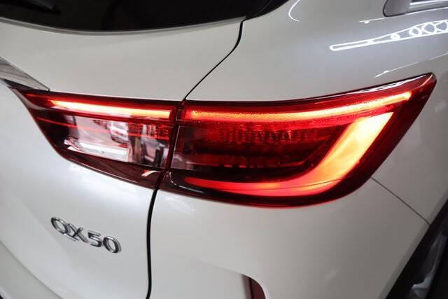 2021 Infiniti QX50 Essential