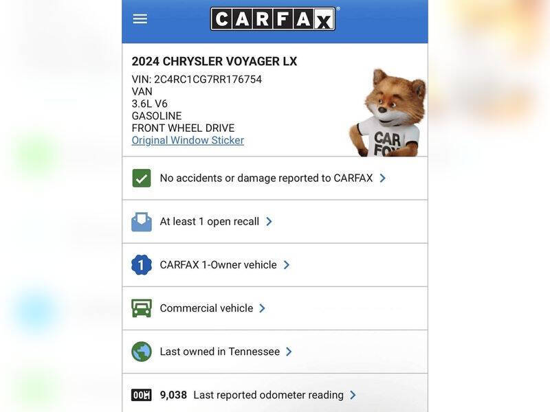 2024 Chrysler Voyager LX