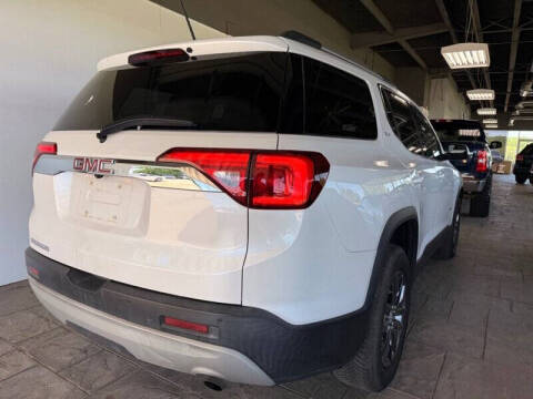 2017 GMC Acadia SLT-1