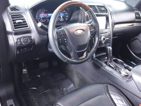 2018 Ford Explorer Platinum