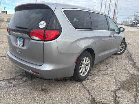 2017 Chrysler Pacifica Touring