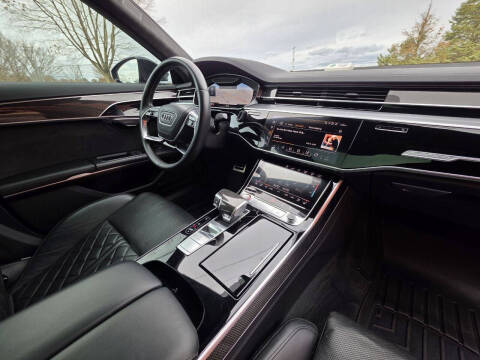 2020 Audi S8 4.0T quattro