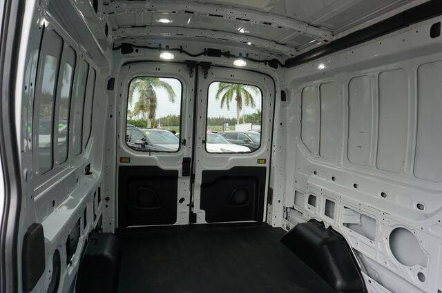 2024 Ford Transit 250
