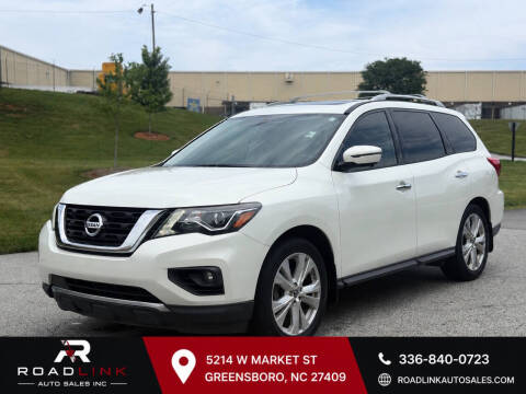 2018 Nissan Pathfinder SL