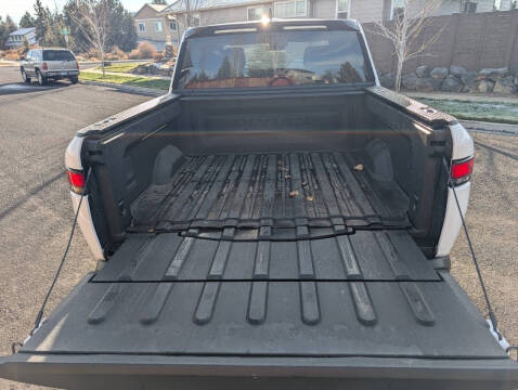 2022 Rivian R1T Adventure