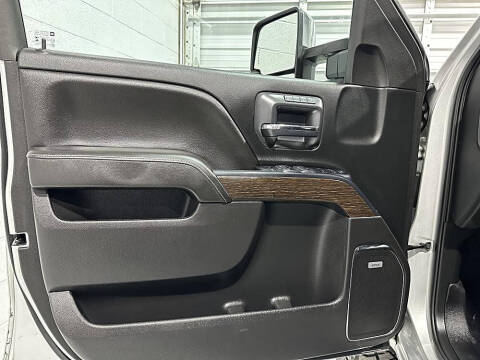 2018 GMC Sierra 2500HD Denali