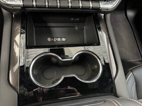 2025 GMC Yukon XL Elevation